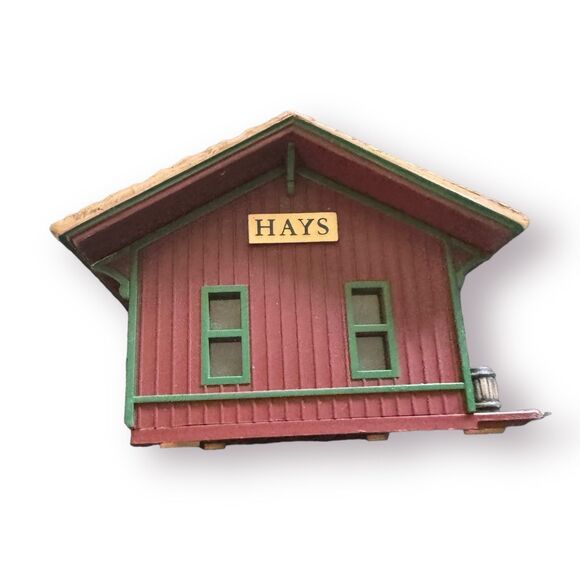 Hallmark The Hays Train Station 1994 Sarah Wheaton Collection Hall of Fame - Picture 3 of 7